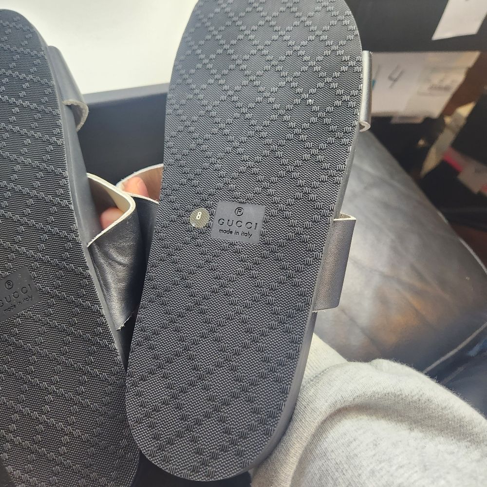 GUCCI SANDALS size 8 BNWB with defect - Picture 5 of 6